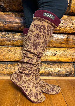 Autumn Acorns Women's Slipper Socks